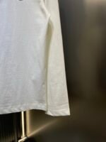 BURBERRY Long-sleeved Gothic logo cotton T-shirt（81171051） - 图片 19