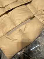 Moncler Agneux Women's Square Quilted Hooded Short Down Jacket（K20931A00145539ZD999） - 图片 9