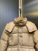 Moncler Agneux Women's Square Quilted Hooded Short Down Jacket（K20931A00145539ZD999） - 图片 16