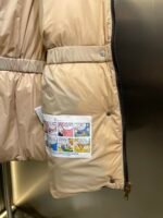 Moncler Agneux Women's Square Quilted Hooded Short Down Jacket（K20931A00145539ZD999） - 图片 19