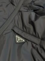PRADA Men's Re-Nylon Hooded Down Jacket (SGN9551WQ9-F0002） - 图片 17