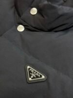 Prada technical fabric down jacket (292286-13GP-F0594-S-OOO） - 图片 5