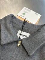 MIU MIU cashmere patchwork zippered collar jacket（ML1304-15Q8-F0031-S-OOO） - 图片 3