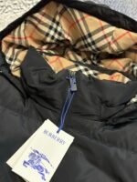 Burberry down jacket with detachable sleeves（81126601） - 图片 3