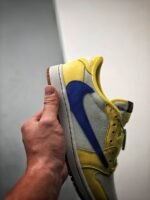 【SALE】Travis Scott × Nike WMNS Air Jordan 1 Low OG "Canary" (DZ4137-700 ) - 图片 3