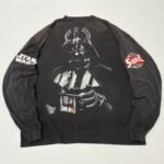 SAINT Mxxxxxx × STAR WARS L/S TEE DARTH VADER (SM-HR8-0000-C64） - 图片 2