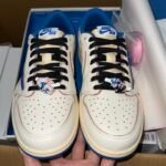 【LJR】Travis Scott × Fragment × Nike Air Jordan 1 Low OG "Sail/Military Blue" LJR (DM7866-104) - 图片 2