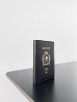 Balenciaga Men's Passport Holder in Black（7877422AA3R1000） - 图片 3