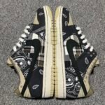 【SALE】Travis Scott × Nike SB Dunk Low (CT5053-001)