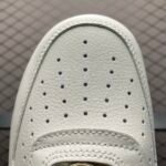 Nike Women's Air Force 1 '07 LX "Sail/Metallic Gold"（FV3654-111） - 图片 9