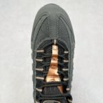 Central Cee × Nike Air Max 95 "Black/Metallic Red Bronze" (HQ6457-001) - 图片 3