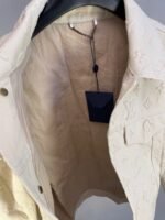 Louis Vuitton Monogram Embossed Denim Jacket（1AHBEV） - 图片 4