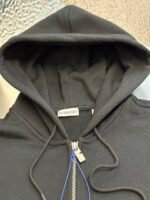 Burberry  Check Label Cotton Zip Hoodie in Black（81022761） - 图片 17