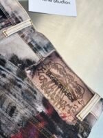 Acne Studios - Printed Jeans in White and Multi (CK0133-AOL） - 图片 5