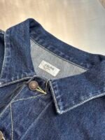 CELINE Men's Trucker Jacket in Royal Indigo Wash Denim "Classic Blue" (RV0DX789D-CBF8） - 图片 5