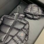 Moncler maya series solid color lacquered down jacket“BLACK”（0911A536006895099） - 图片 9