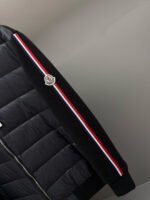 MONCLER Lightweight Down Knit Jacket with Hooded Icon Patch（J20919B00022M1131999） - 图片 11
