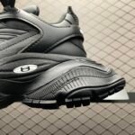 Balenciaga Cargo Sneaker 'Black'（785754WCGLT1000） - 图片 6