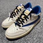 Travis Scott × Fragment × Nike Air Jordan 1 Low OG "Sail/Military Blue" (DM7866-104) - 图片 17