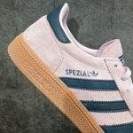 adidas Originals Women’s Handball Spezial “Clear Pink” アディダスオリジナルス ウィメンズ ハンドボール スペツィアル “クリアピンク” IF6561 - 图片 8