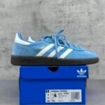 adidas Originals Handball Spezial “Light Blue/Footwear White” (2019/2023) アディダスオリジナルス ハンドボール スペツィアル “ライトブルー/フットウェアホワイト” (2019/2023)  BD7632 - 图片 2