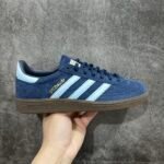 adidas Originals Handball Spezial “College Navy/Clear Sky” アディダスオリジナルス ハンドボール スペツィアル “カレッジネイビー/クリアスカイ” BD7633 - 图片 2