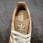 adidas Originals Samba OG “Cardboard/Chalk White/Brown Desert” アディダス オリジナルス サンバ OG “カードボード/チョークホワイト/ブラウンデザート” IG1379 - 图片 9