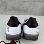 Hello Kitty × adidas Originals Gazelle Indoor “Footwear White/Red/Core Black” ハローキティ × アディダスオリジナルス ガゼル インドア “フットウェアホワイト/レッド/コアブラック”  II0013 - 图片 8