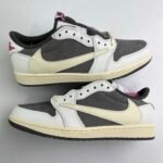 Travis Scott × Nike Air Jordan 1 Low OG SP “Reverse Mocha/Sail and Ridgerock” トラヴィススコット × ナイキ エアジョーダン1 ロー OG SP “リバース モカ/セイル アンド リッジロック”