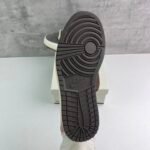 Travis Scott × Nike Air Jordan 1 Low OG SP “Reverse Mocha/Sail and Ridgerock” トラヴィススコット × ナイキ エアジョーダン1 ロー OG SP “リバース モカ/セイル アンド リッジロック” - 图片 5