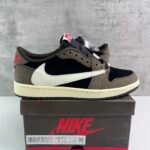Travis Scott × Nike Air Jordan 1 Low OG SP-T “Black/Dark Mocha” トラヴィススコット×ナイキ エアジョーダン1 ロー OG SP-T “ブラック/ダークモカ” CQ4277-001 - 图片 2