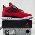 Nike Air Jordan 4 Retro “Toro Bravo” ナイキ エアジョーダン4 レトロ “トロ ブラボー”　308497-603