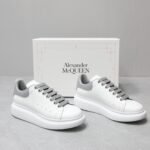 Alexander McQueen Oversized leather lace-up sneakers - 图片 4