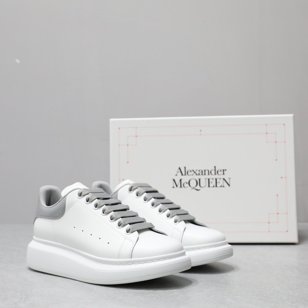 wsxc1752007461167_6 Alexander McQueen Oversized leather lace-up sneakers - 图片 1