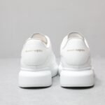 Alexander McQueen Oversized leather lace-up sneakers - 图片 2