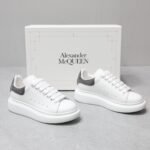 Alexander McQueen Oversized leather lace-up sneakers - 图片 4