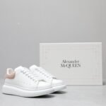 Alexander McQueen Oversized leather lace-up sneakers