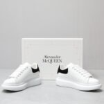 Alexander McQueen Oversized leather lace-up sneakers - 图片 6