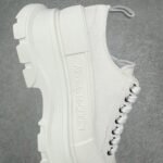 Alexander McQueen Tread Slick Lace Up in White - 图片 5