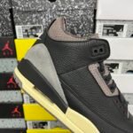 A Ma Maniere × Nike Women’s Air Jordan 3 Retro OG SP “Black and Flat Pewter/WYWS” アママニエール × ナイキ ウィメンズ エアジョーダン3 レトロ OG SP “ブラック アンド フラットピューター/WYWS” FZ4811-001 - 图片 5