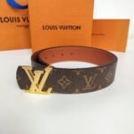 Louis Vuitton ルイヴィトン LOGO ベルト