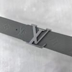 Louis Vuitton ルイヴィトン LOGO ベルト