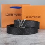 Louis Vuitton ルイヴィトン LOGO ベルト