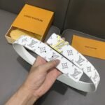 Louis Vuitton ルイヴィトン LOGO ベルト