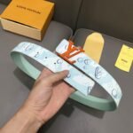 Louis Vuitton ルイヴィトン LOGO ベルト