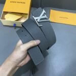 Louis Vuitton ルイヴィトン LOGO ベルト