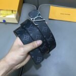 Louis Vuitton ルイヴィトン LOGO ベルト グレー Gray