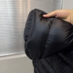 Moncler maya series solid color lacquered down jacket“BLACK”（0911A536006895099） - 图片 11