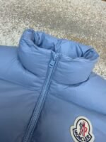 Moncler patch-branded down jackets - 图片 4