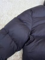 Moncler patch-branded down jackets - 图片 10